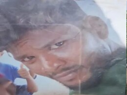 Naxalites killed Teacher: बीजापुर में नक्सलियों ने शिक्षक समेत दो लोगों की हत्या की, पीलूर गांव के जंगल में मिली लाश, मुखबिरी का आरोप