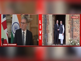 "Yeah, No Problem...": PM Rescues Translator Struggling With Starmer's Speech "Yeah, No Problem...": PM Rescues Translator Struggling With Starmer's Speech