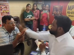 Raj Thackeray&#039;s MNS Continues Rampage, Assaults Mumbai Coaching Centre Head
