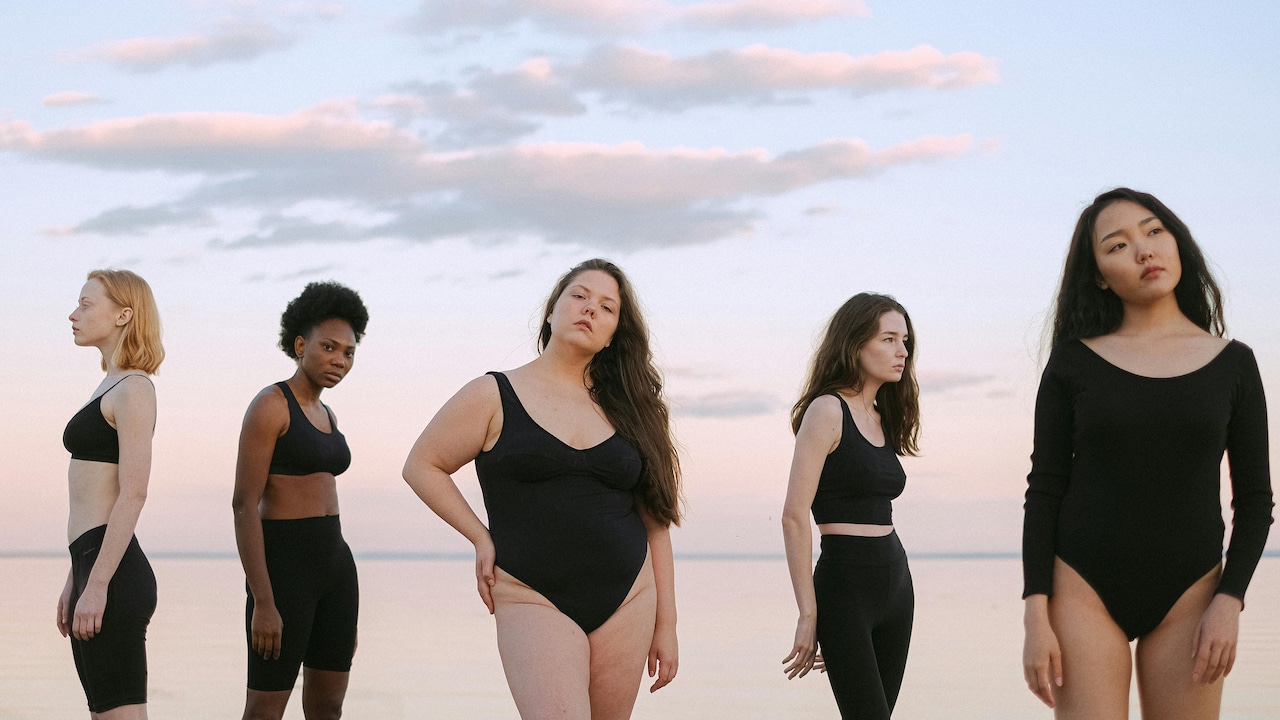 Top 5 Full Coverage Swimsuits For Women You Can Get On Myntra Mega Savings Sale