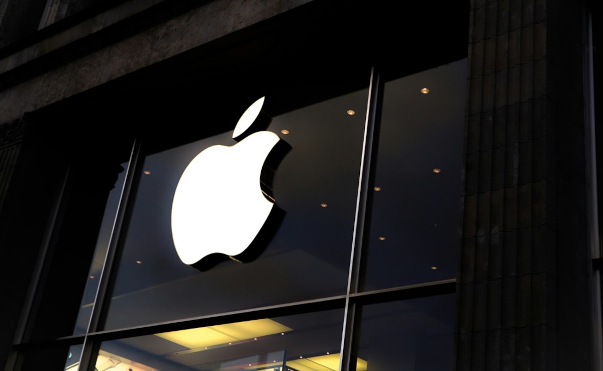 Apple To Invest Additional $100 Billion In US: White House Official
