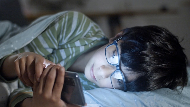 Smartphone use by children can effect their memory and intelligence
