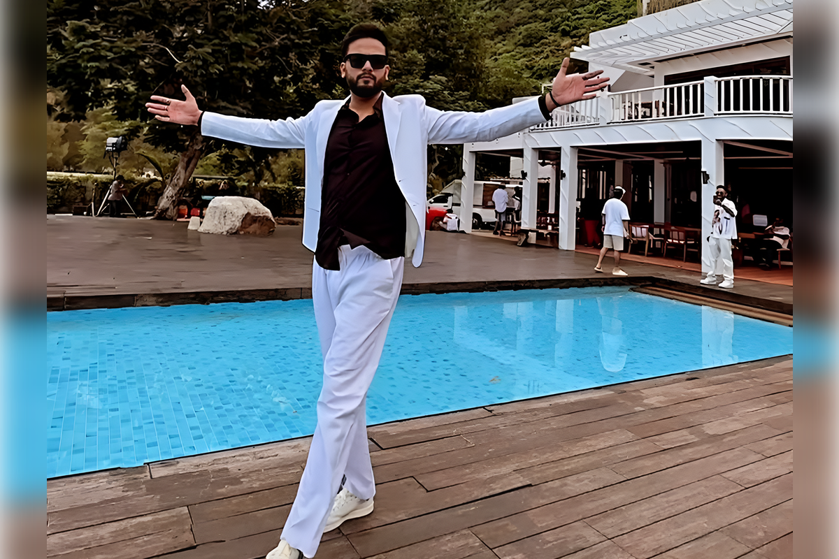 Elvish Yadav To Make His Acting Debut? Here's What We Know So Far