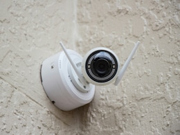 1500 रुपये से भी कम में पाएं Advanced Security Camera, स्मार्ट फीचर्स के साथ मिलेगी कम कीमत, ज्यादा सुरक्षा 1500 रुपये से भी कम में पाएं Advanced Security Camera, स्मार्ट फीचर्स के साथ मिलेगी कम कीमत, ज्यादा सुरक्षा