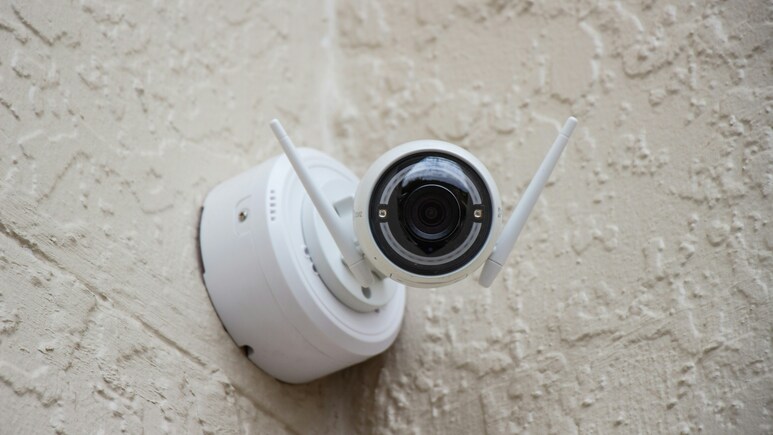 1500 रुपये से भी कम में पाएं Advanced Security Camera, स्मार्ट फीचर्स के साथ मिलेगी कम कीमत, ज्यादा सुरक्षा 1500 रुपये से भी कम में पाएं Advanced Security Camera, स्मार्ट फीचर्स के साथ मिलेगी कम कीमत, ज्यादा सुरक्षा