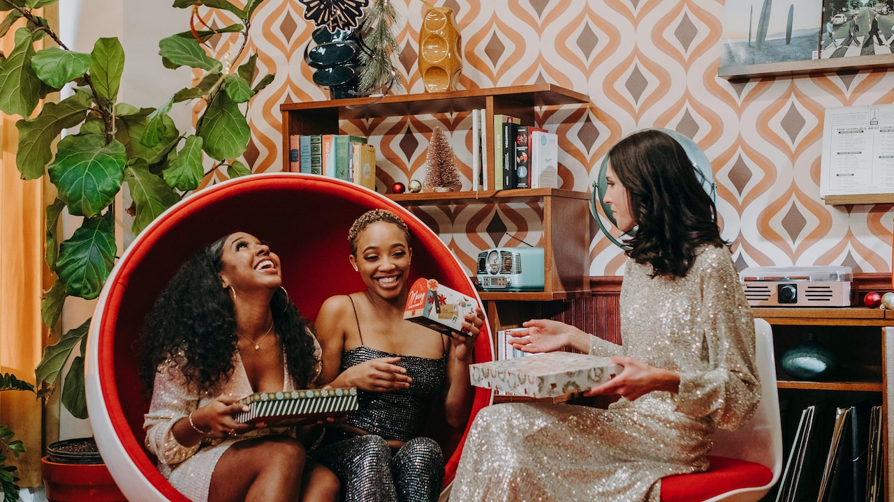 Skincare Gifting Ideas For National Sister Day That You Can Share With Your Sister