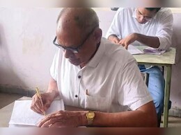कोटपूतली-बहरोड: शिक्षा की कोई उम्र नहीं पूर्व तहसीलदार ने किया साबित, 75 साल में दी एम.ए. की परीक्षा  कोटपूतली-बहरोड: शिक्षा की कोई उम्र नहीं पूर्व तहसीलदार ने किया साबित, 75 साल में दी एम.ए. की परीक्षा