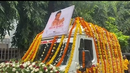 Dheeraj Kumar Funeral: Deepak Parashar, Raza Murad, Surendra Pal Attend The Last Rites