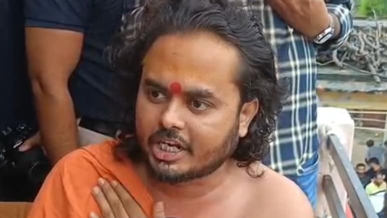 Rajasthan: जालोर मंदिर विवाद गहराया, आमरण अनशन पर बैठे अभय दास महाराज, सीएम से की ये मांग Rajasthan: जालोर मंदिर विवाद गहराया, आमरण अनशन पर बैठे अभय दास महाराज, सीएम से की ये मांग