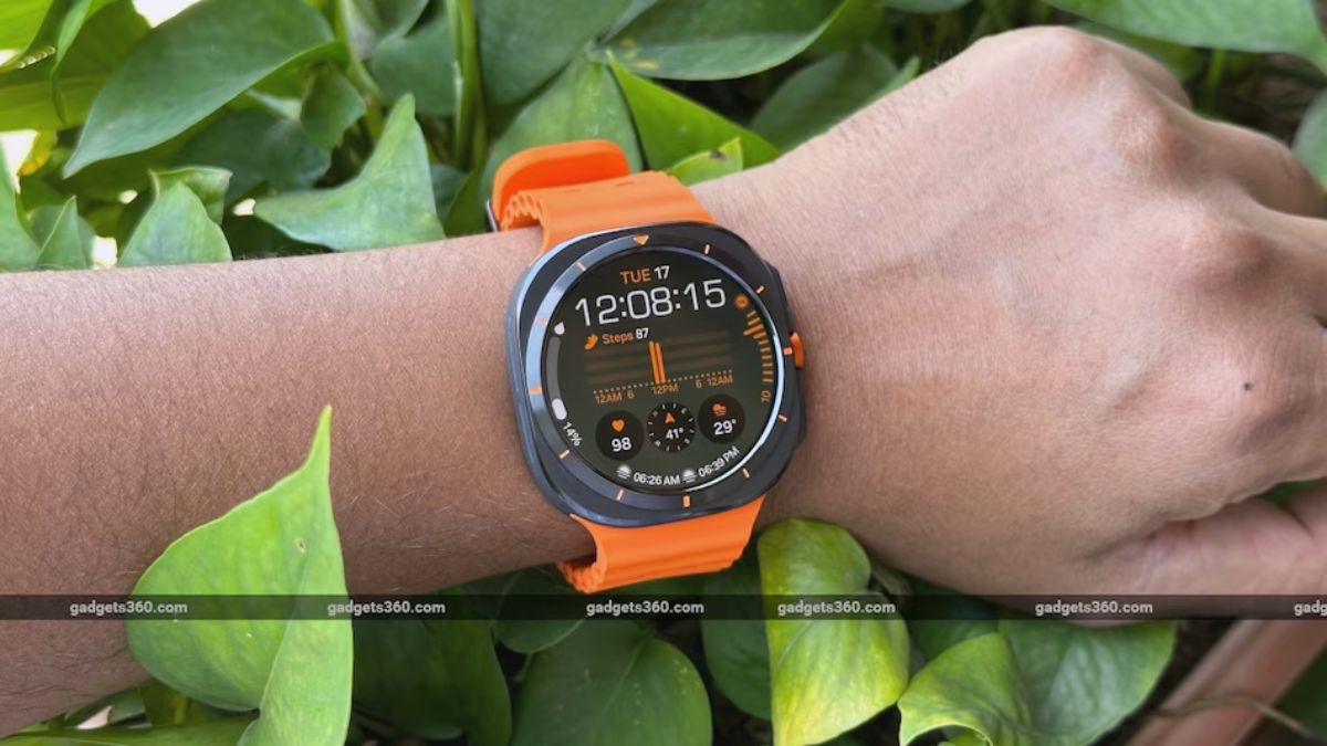 Les fonctionnalités de Wear OS 6 sont ajoutées à la Samsung Galaxy Watch Ultra avec la mise à jour de la montr