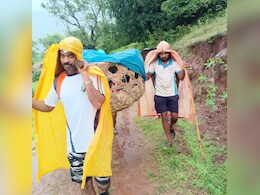 इस जज्बे को सलाम! नहीं थी सड़क, लकवा पीड़ित बुजुर्ग महिला को कंधे पर उठाकर पहुंचाया अस्पताल