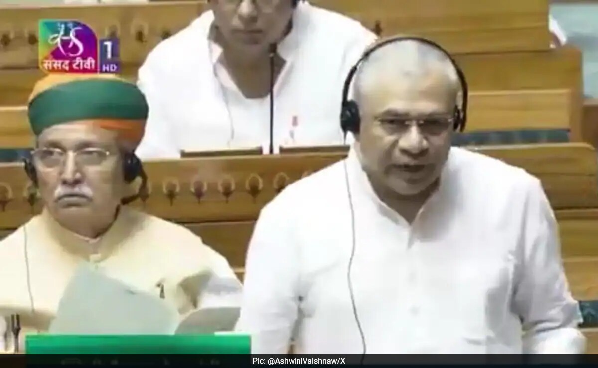 New Delhi Общо 237 проекта 40 нови линии конверсия на