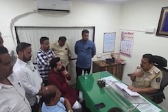 Student Takes Raj Thackeray's Name, Asks Others To Speak In Marathi, Thrashed Student Takes Raj Thackeray's Name, Asks Others To Speak In Marathi, Thrashed