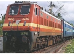 Thane Woman Killed After Man Pushes Her In Front Of Train During Fight