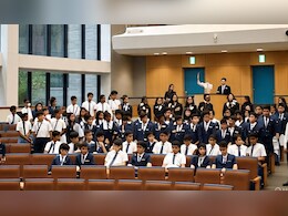 Elon Musk School: दुनिया का सबसे अनोखा स्कूल, 1 घंटे की फीस लाखों में, यहां नहीं होती फिजिकल क्लासेस Elon Musk School: दुनिया का सबसे अनोखा स्कूल, 1 घंटे की फीस लाखों में, यहां नहीं होती फिजिकल क्लासेस