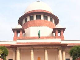 बिहार वोटर लिस्ट वेरिफिकेशन मामले पर सुप्रीम कोर्ट में हुई सुनवाई, दोनों पक्षों ने रखीं अपनी दलीलें बिहार वोटर लिस्ट वेरिफिकेशन मामले पर सुप्रीम कोर्ट में हुई सुनवाई, दोनों पक्षों ने रखीं अपनी दलीलें