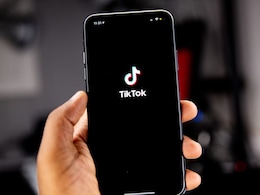 US Bank Issues Apology Over TikTok Video Of Couple's Inappropriate Act At Branch