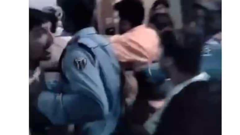 Video: Packed Lift, Punches, Slaps Fly. Drunk Men Clash In Greater Noida