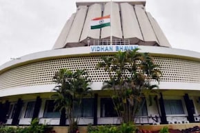 सक्तीच्या धर्मांतरावर सरकारचा चाबूक; संस्थांवर बंदी अन् कठोर शिक्षेची तरतूद, वाचा नव्या कायद्याची सर्व माहिती