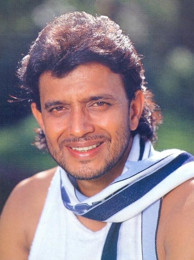 डस्की ब्यूटी और बड़ी-बड़ी आंखें, मिथुन चक्रवर्ती की बेटी बन सकती है बॉलीवुड का बड़ा नाम, फोटो देख रह जाएंगे हैरान
