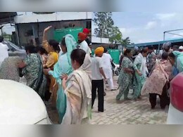 UP : गुरुद्वारा में भिड़ गई महिलाएं, दानपात्र की राशि को लेकर हुआ विवाद, CM योगी ने दिए जांच के आदेश UP : गुरुद्वारा में भिड़ गई महिलाएं, दानपात्र की राशि को लेकर हुआ विवाद, CM योगी ने दिए जांच के आदेश