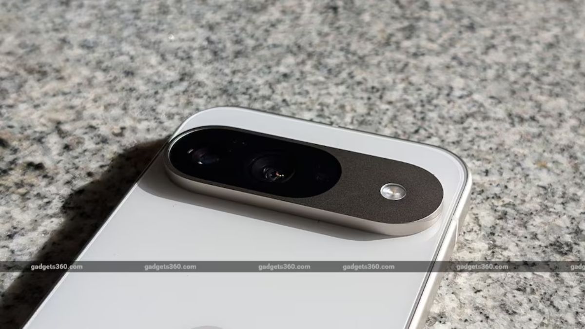 Fuite des rendus du design du Google Pixel 10 : affichage de la caméra arrière téléobjectif et nouvelles options de couleur