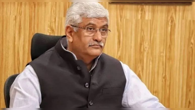 संविधान की प्रति जेब में रखना और संवैधानिक पद पर हमला विरोधाभाषी : गजेंद्र सिंह शेखावत संविधान की प्रति जेब में रखना और संवैधानिक पद पर हमला विरोधाभाषी : गजेंद्र सिंह शेखावत