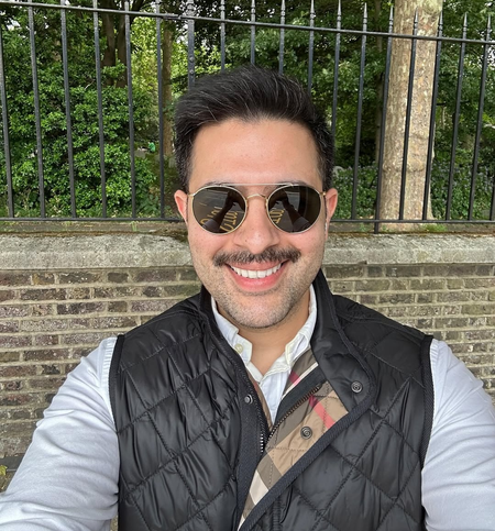 फैसला देश का नहीं… मूंछों का है! राघव चड्ढा की मूंछों पर परिणीति ने करवा दिया सोशल मीडिया पोल