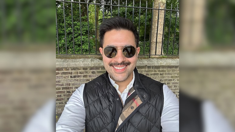 फैसला देश का नहीं… मूंछों का है! राघव चड्ढा की मूंछों पर परिणीति ने करवा दिया सोशल मीडिया पोल फैसला देश का नहीं… मूंछों का है! राघव चड्ढा की मूंछों पर परिणीति ने करवा दिया सोशल मीडिया पोल