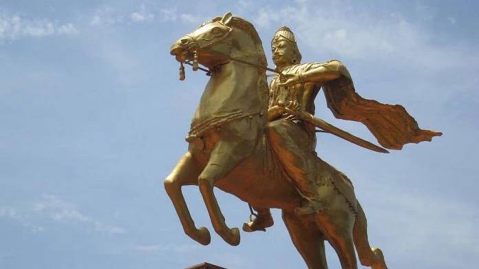 हम डरी हुई सभ्यता नहीं, चोल जैसे राजाओं के विचार से भारत बन सकता है ग्लोबल पावर: इतिहासकार