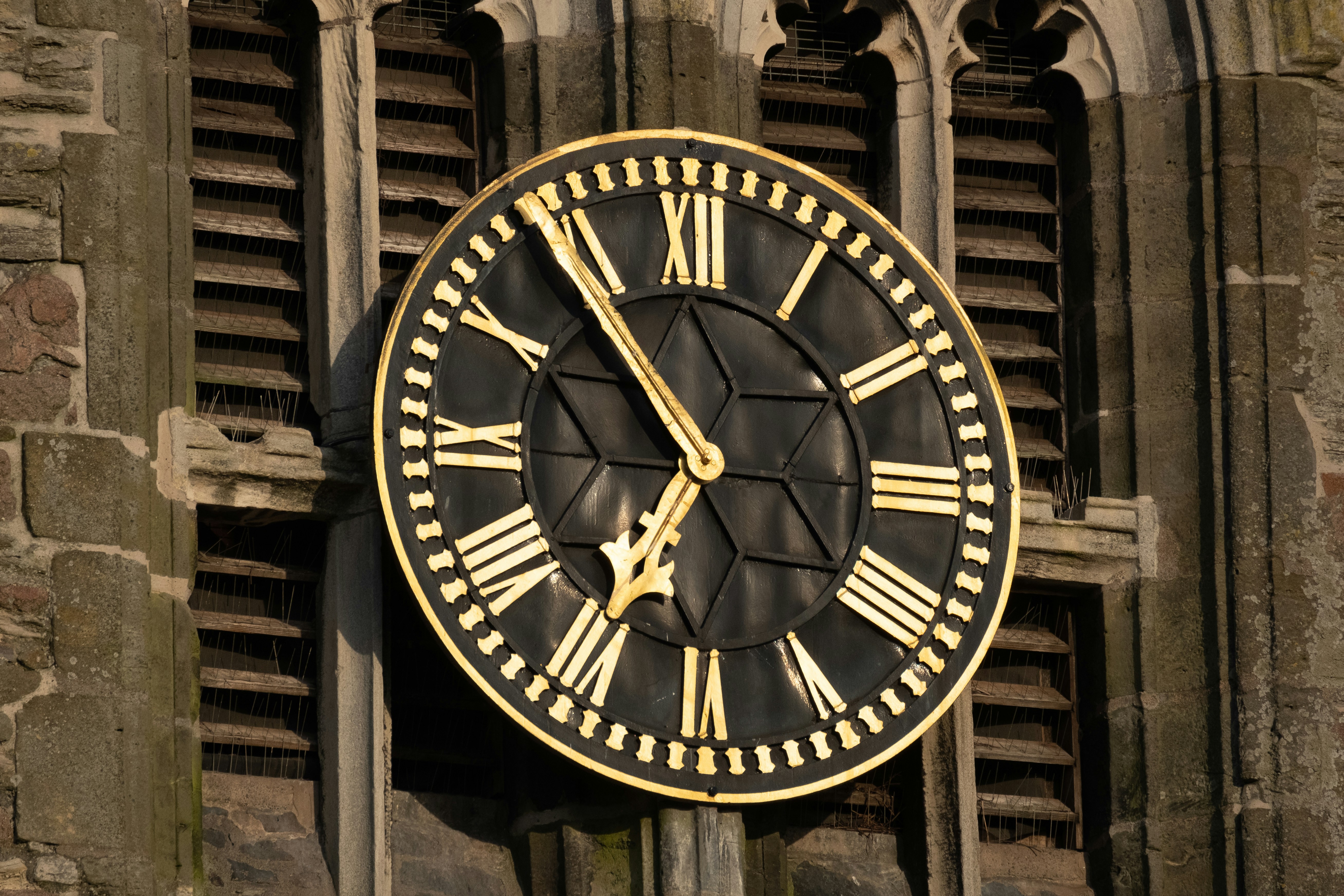 घर की खूबसूरती बढ़ाएं इन शानदार और Unique Design Wall Clocks के साथ, कीमत है काफी कम घर की खूबसूरती बढ़ाएं इन शानदार और Unique Design Wall Clocks के साथ, कीमत है काफी कम