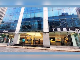 Tesla India launch : टेस्लाच्या भारतातील पहिल्या शोरुमचं आज मुंबईत उद्घाटन, CM फडणवीसांची उपस्थिती Tesla India launch : टेस्लाच्या भारतातील पहिल्या शोरुमचं आज मुंबईत उद्घाटन, CM फडणवीसांची उपस्थिती