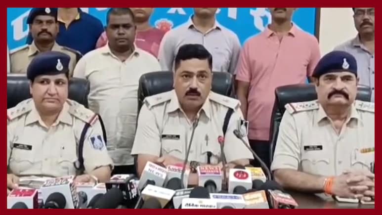 Jabalpur Murder Case: अंधे कत्ल की गुत्थी सुलझी; जबलपुर पुलिस का बड़ा खुलासा, जानिए मर्डर मिस्ट्री की दास्तां Jabalpur Murder Case: अंधे कत्ल की गुत्थी सुलझी; जबलपुर पुलिस का बड़ा खुलासा, जानिए मर्डर मिस्ट्री की दास्तां