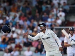 Ravi Shastri Shows No Mercy To Shubman Gill After Blunders On Day 3: "24 Hours Late..." Ravi Shastri Shows No Mercy To Shubman Gill After Blunders On Day 3: "24 Hours Late..."