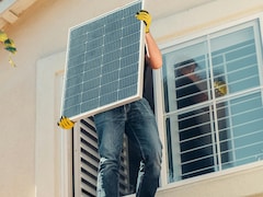 अब बिजली के बिल की टेंशन खत्म! आधी से भी कम कीमत में खरीदें ये Smart और Powerful Solar Panels