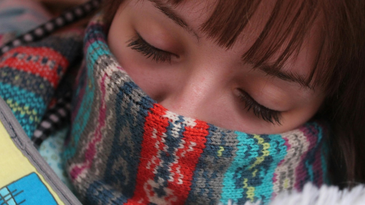 Owning a cotton stole helps embrace the hands who made it