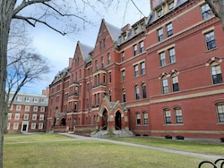 Trump Admin Seeks $500 Million Settlement From Harvard Amid Civil Rights Probe