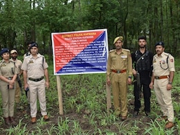 Pak-Based Terrorist's House Seized In Jammu And Kashmir's Kupwara Pak-Based Terrorist's House Seized In Jammu And Kashmir's Kupwara
