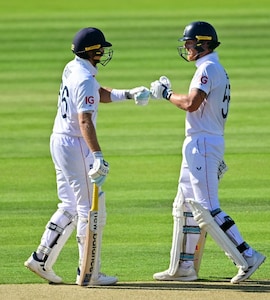 England Camp Keeps "Fingers Crossed" As Superstar Suffers Injury At Lords