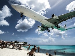 The World's 8 Best Plane-Spotting Hotspots