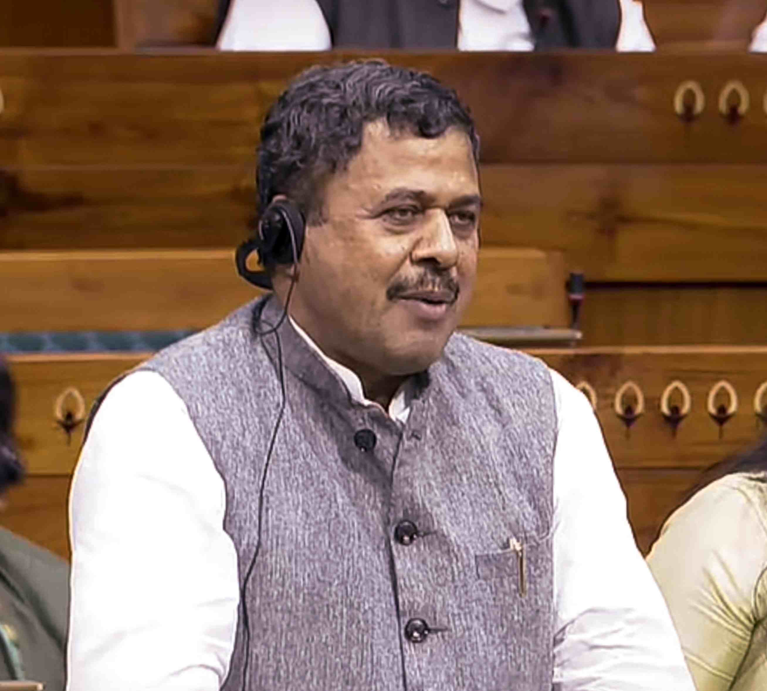 मुझे दस्तावेज इकट्ठा करने में 10 दिन लगे तो आम लोगों का क्या... वोटर लिस्ट रिवीजन के विरोध में JDU सांसद