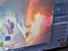 बालासोर छात्रा आत्मदाह मामले में UGC ने जांच के लिए बनाई फैक्ट फाइंडिंग टीम बालासोर छात्रा आत्मदाह मामले में UGC ने जांच के लिए बनाई फैक्ट फाइंडिंग टीम