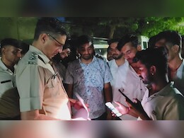 बीकानेर के नोखा में बदमाशों ने सुनार की घर में घुसकर पत्नी की कनपटी पर तानी पिस्तौल, 50 लाख की फिरौती मांगी  बीकानेर के नोखा में बदमाशों ने सुनार की घर में घुसकर पत्नी की कनपटी पर तानी पिस्तौल, 50 लाख की फिरौती मांगी