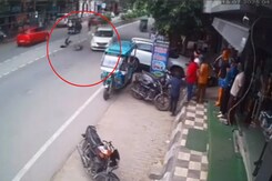 On CCTV, 2 People Tossed Into Air As Speeding Car Hits Them In Delhi On CCTV, 2 People Tossed Into Air As Speeding Car Hits Them In Delhi