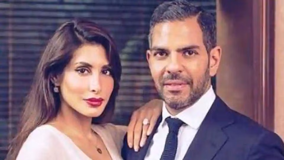 How Priya Sachdev Fell In Love With Sunjay Kapur: In-Flight First Meet To His "Misunderstood" Charm