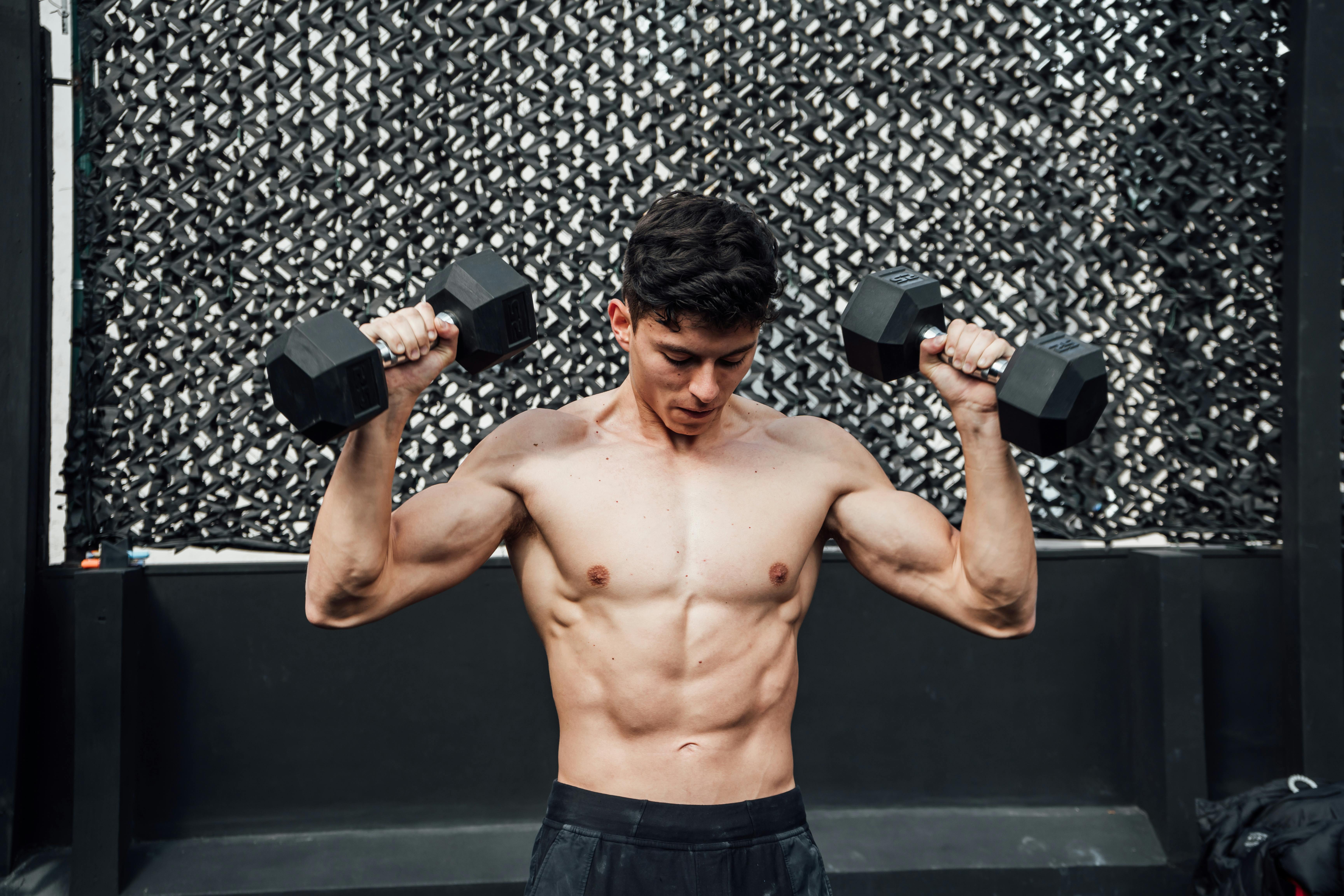 आ गई Fitness Lovers के लिए खास डील्स! Budget में मिल रहे हैं High Quality वाले Dumbbells