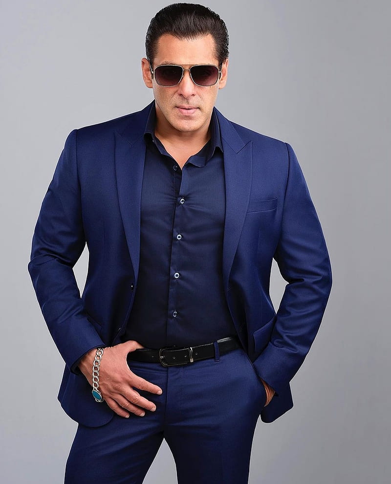 इन 4 ब्लॉकबस्टर फिल्मों को ठुकराकर आज भी पछताते होंगे सलमान खान, एक तो 30 साल से अब तक चल रही थिएटर में
