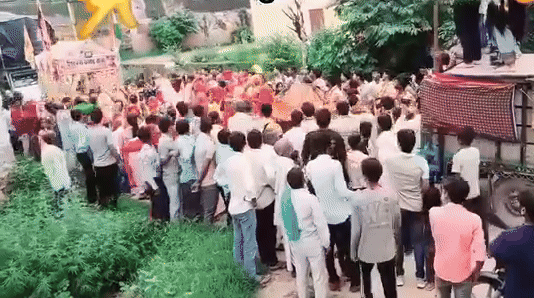 कांवड़ियों का डांस... ट्रक में दौड़ा करंट, एक-एक कर गिरने लगे कांवड़िए; अलवर हादसे का दर्दनाक VIDEO