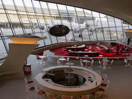 Why I, Like Many Others, Love to Reach The Airport Early (Actually, Way Too Early)