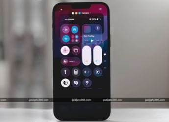 iOS 26 Beta 4 wird Änderungen an Liquid Glass, für Neuund mehr eingeführt.